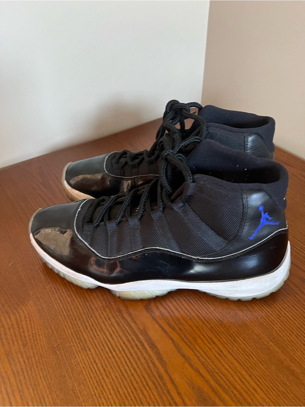 Nike Air Jordan Retro 11 Space Jam High-Top Sneakers 45 - Picture 3 of 11